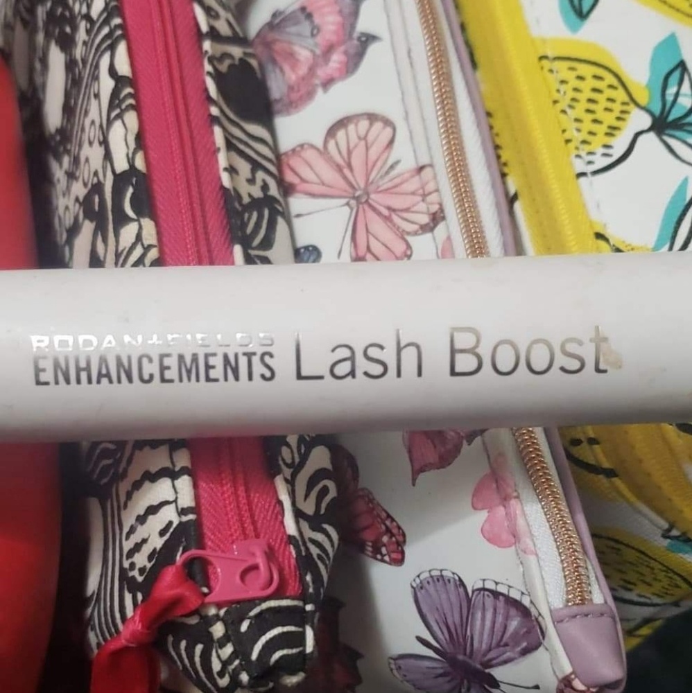 Rodan & Fields lash boost